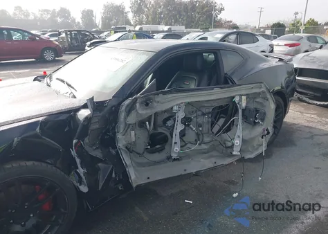 2018 Chevrolet Camaro 2Ss z USA, uszkodzony, nr VIN 1G1FH1R73J0111483